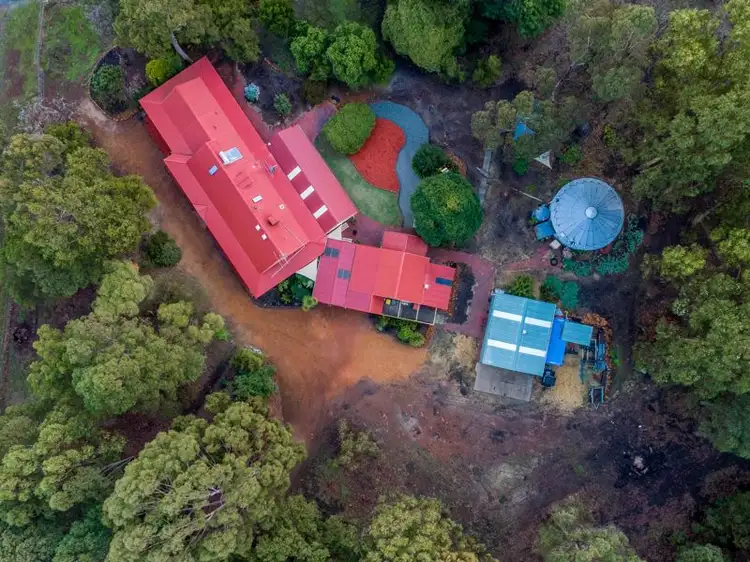 15 Wallangarra Drive, Bedfordale WA 6112