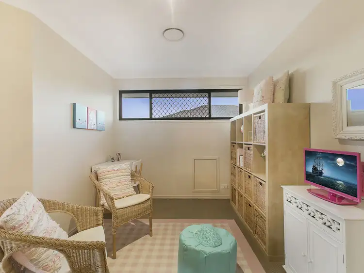 Seventh view of Homely house listing, 21 Higgs Circuit, Wynnum West QLD 4178