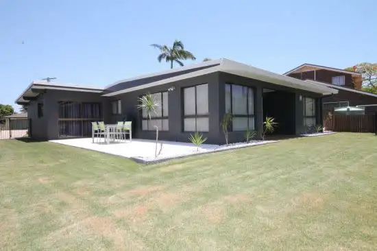 62 Norfolk Esplanade, Caboolture South QLD 4510