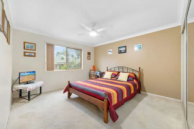 Fifth view of Homely house listing, 1/60 Headsail Drive, Banksia Beach QLD 4507