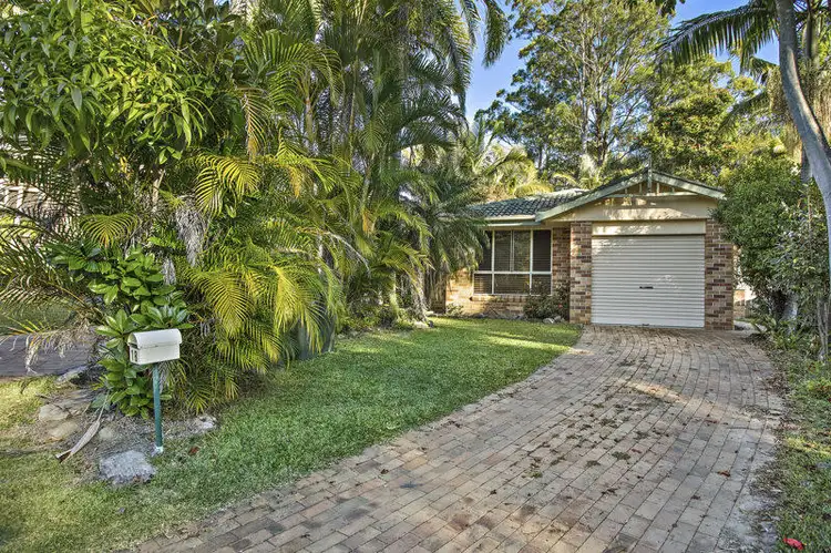 18 Kookaburra Cl, Boambee East NSW 2452