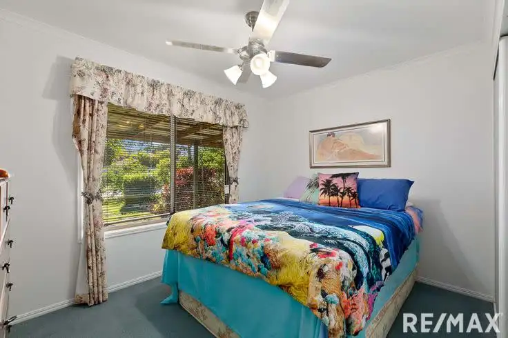 Sixth view of Homely house listing, 3 Merrilyn Court, Urangan QLD 4655