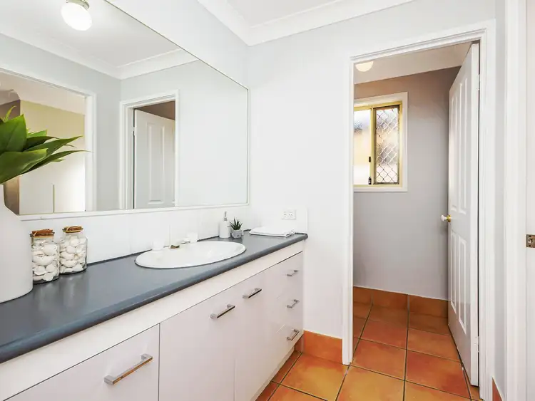 Sixth view of Homely house listing, 8 Pintail Cr, Forest Lake QLD 4078