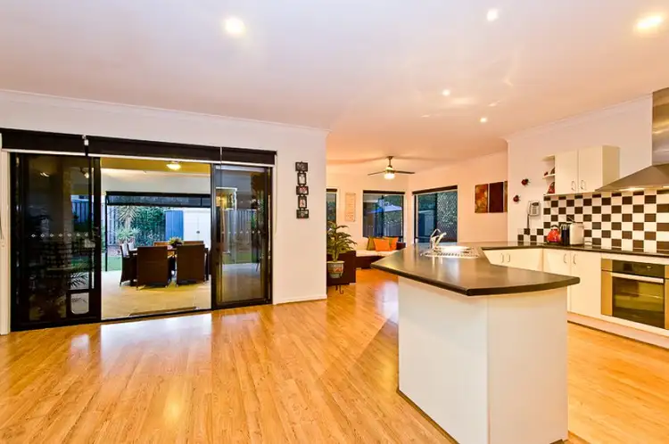 Fifth view of Homely house listing, 4 Outlook Place, Narangba QLD 4504