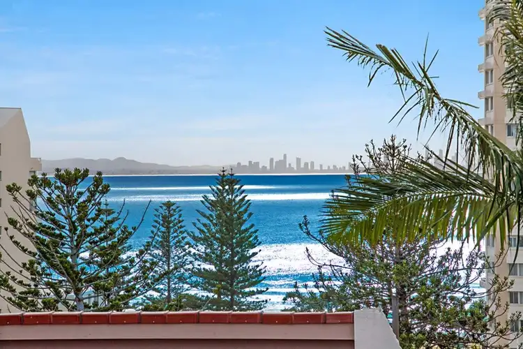 2/12B Boundary Lane, Rainbow Bay QLD 4225