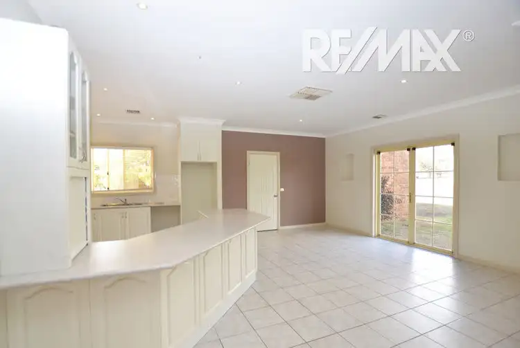 Sixth view of Homely house listing, 4 Gwynne Place, Junee NSW 2663