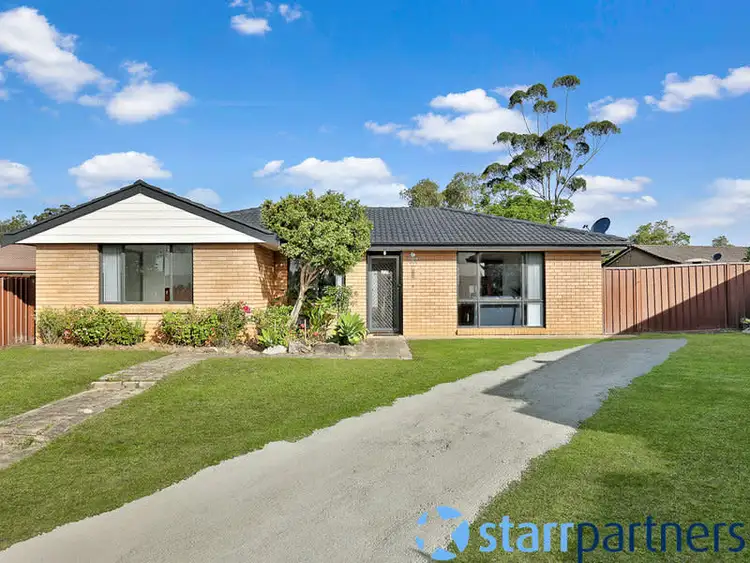 9 Myles Place, Minto NSW 2566