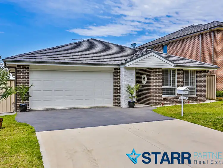 86 Moyengully Ave, Mount Annan NSW 2567
