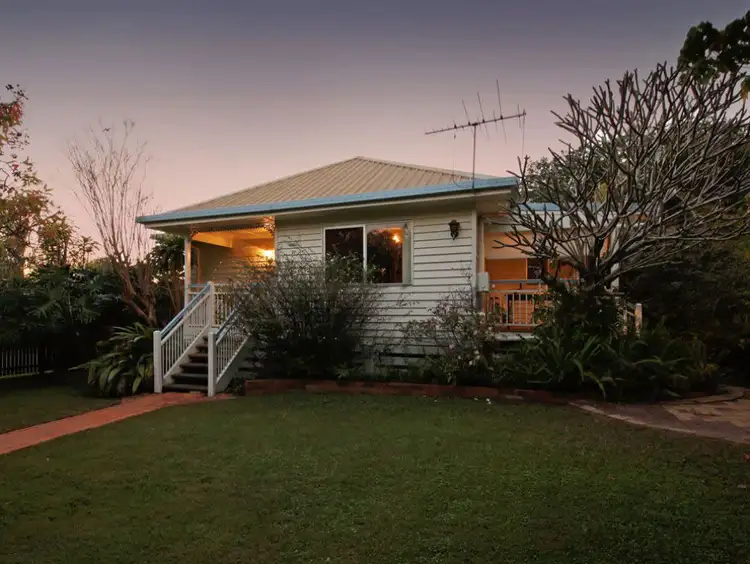 2 Munster Street, Brighton QLD 4017
