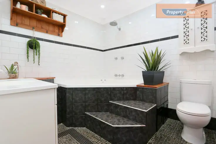 Sixth view of Homely house listing, 42 Solander Drive, St Clair NSW 2759