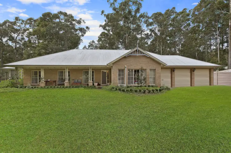 2 Pedaman Place, Jilliby NSW 2259