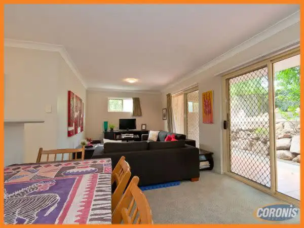 Third view of Homely unit listing, 2/31 Victor Street, Holland Park QLD 4121
