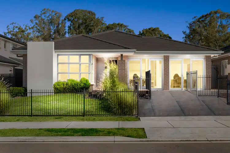 4 Matcham Street, Jordan Springs NSW 2747
