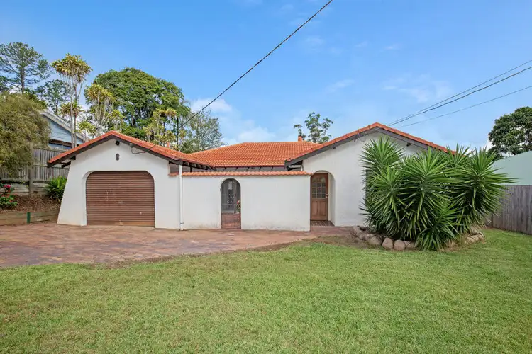8 Mayflower Street, Daisy Hill QLD 4127