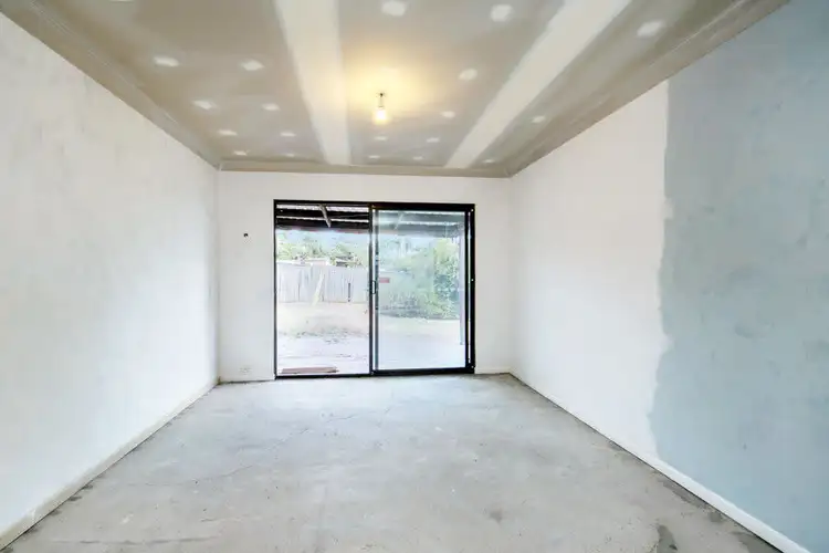 Sixth view of Homely house listing, 8 Mayflower Street, Daisy Hill QLD 4127