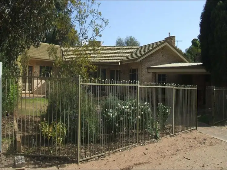 17 Gladstone Street, Murray Bridge SA 5253