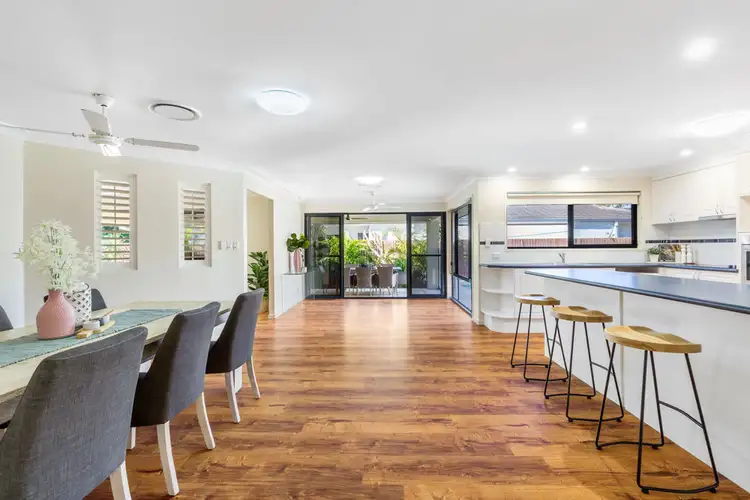 22 Izzies Place, Wakerley QLD 4154