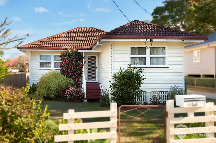 11 Kenbarry Street, Brighton QLD 4017