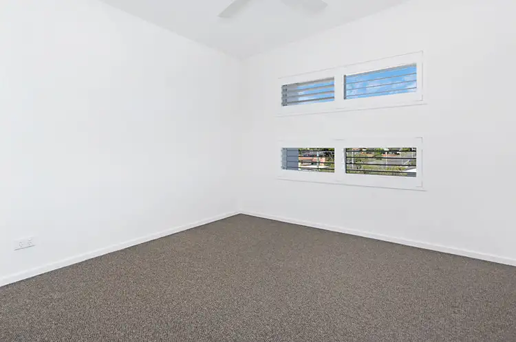 Seventh view of Homely unit listing, 5 / 19 Pickwick Street, Cannon Hill QLD 4170