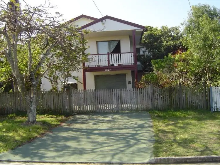 24 Cowen St, Margate QLD 4019
