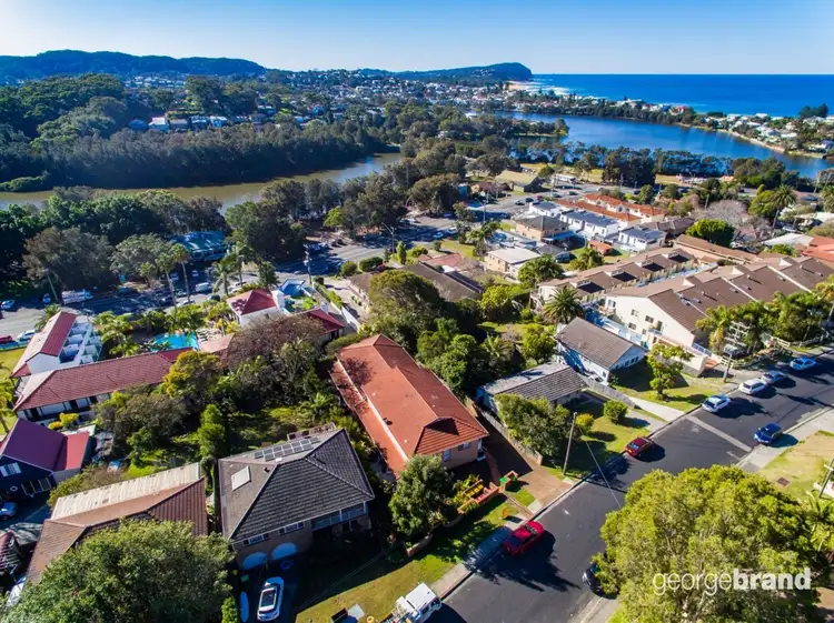 Second view of Homely townhouse listing, 2/51 Havenview Road, Terrigal NSW 2260
