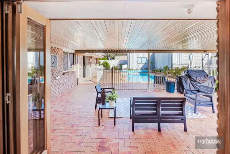 Second view of Homely house listing, 18 Emerald Court, Middle Ridge QLD 4350