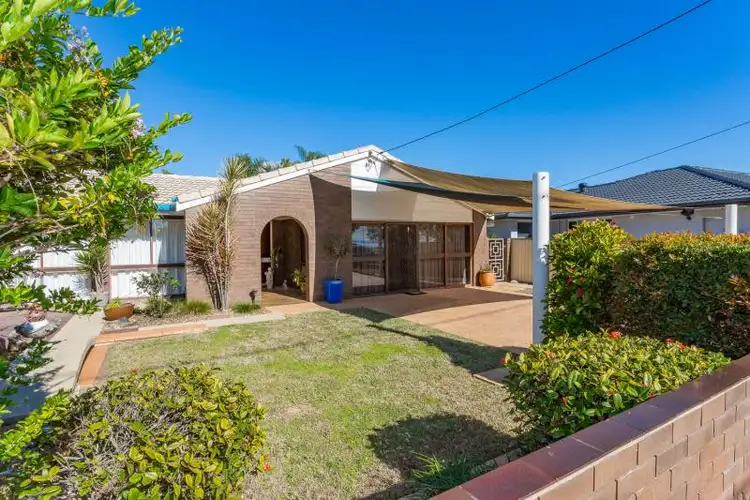 Fourth view of Homely house listing, 9 ENDEAVOUR ESP, Newport QLD 4020