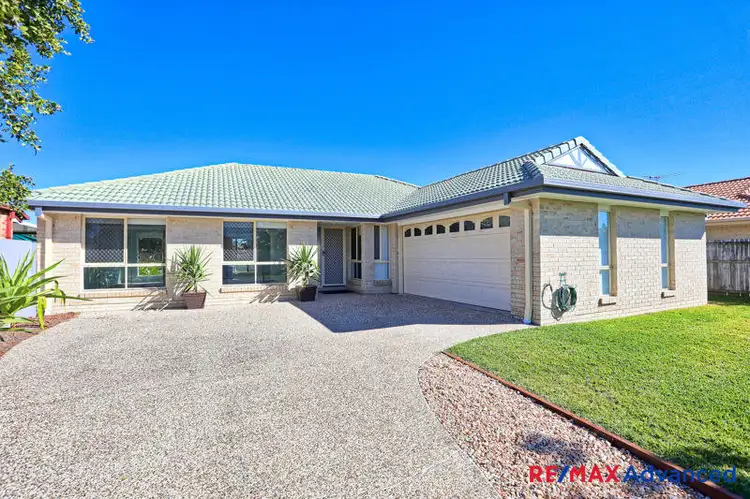 18 Tallow Court, Sandstone Point QLD 4511