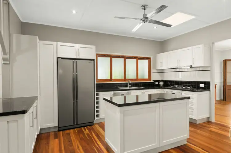 Fifth view of Homely house listing, 8 Fulton Close, Whitfield QLD 4870
