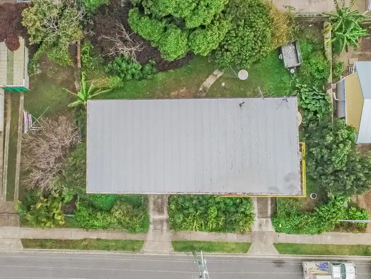 Sixth view of Homely house listing, 8 Wolsey Parade, Wynnum QLD 4178