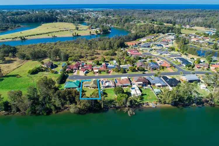 37 Burrawong Parade, Urunga NSW 2455