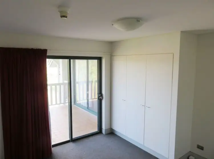 Fifth view of Homely unit listing, UNIT 1428 CASCADE CONDOMINIUMS LAGUNA QUAYS, Laguna Quays QLD 4800