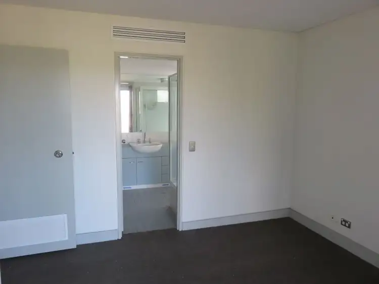 Seventh view of Homely unit listing, UNIT 1428 CASCADE CONDOMINIUMS LAGUNA QUAYS, Laguna Quays QLD 4800