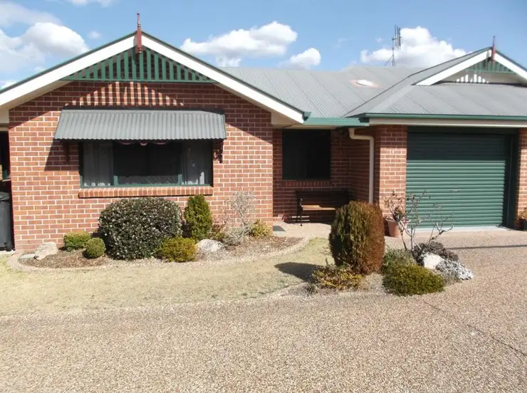 Unit 8 25 Granite Street, Stanthorpe QLD 4380
