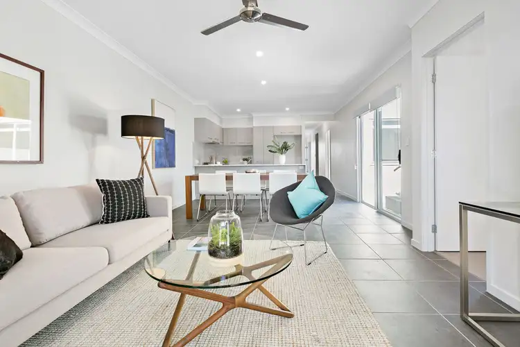 6 Newton Place, Baringa QLD 4551