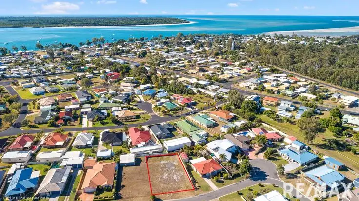 47 Lucas Drive, Burrum Heads QLD 4659
