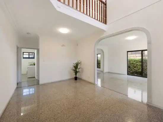Fifth view of Homely house listing, 6/15 Parnassus Street (15 Magnolia Grove), Robertson QLD 4109