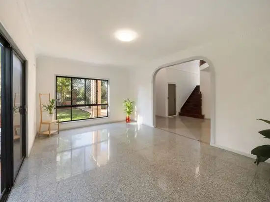 Seventh view of Homely house listing, 6/15 Parnassus Street (15 Magnolia Grove), Robertson QLD 4109