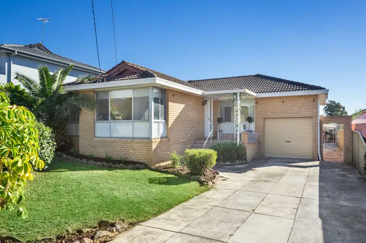 15 Kalang Road, Greystanes NSW 2145