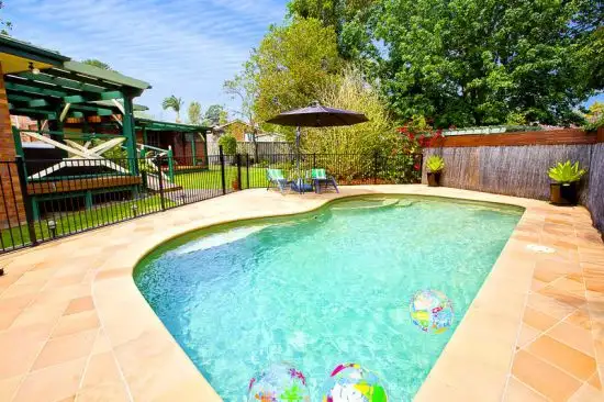 14 Berridale Ave, South Penrith NSW 2750