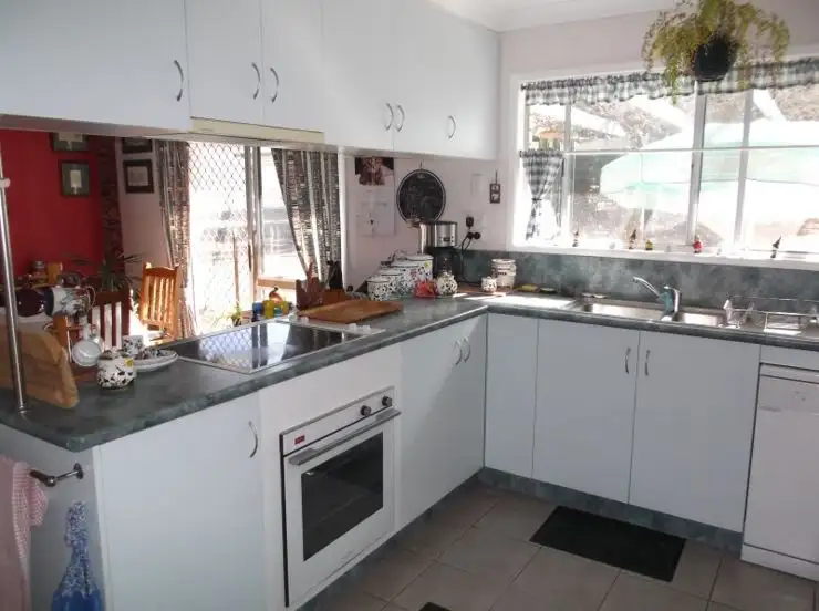 Second view of Homely house listing, 2 Francis Street, Stanthorpe QLD 4380
