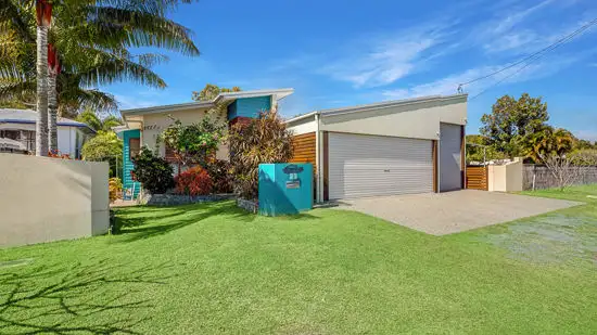 11 Walz Avenue, Mcewens Beach QLD 4740