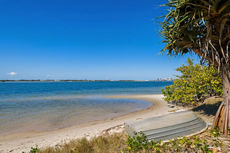13/224 Marine Pde, Labrador QLD 4215