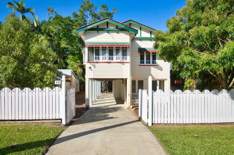 19 Glenlea Street, Edge Hill QLD 4870