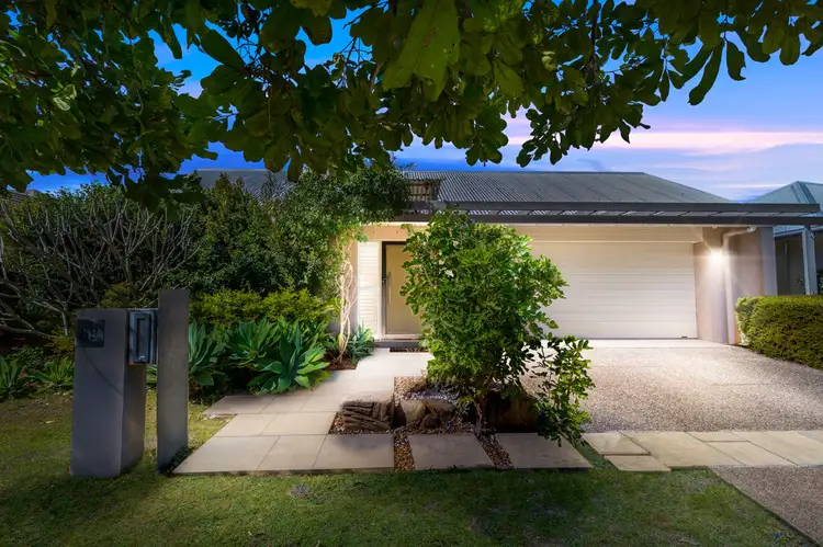 89 Mossvale Drive, Wakerley QLD 4154