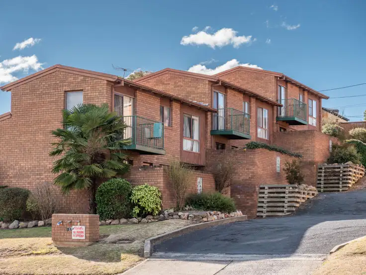 Second view of Homely house listing, 3/169 Kirkwood Street, Armidale NSW 2350