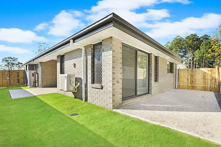 2/6 Betsy Way, Nambour QLD 4560