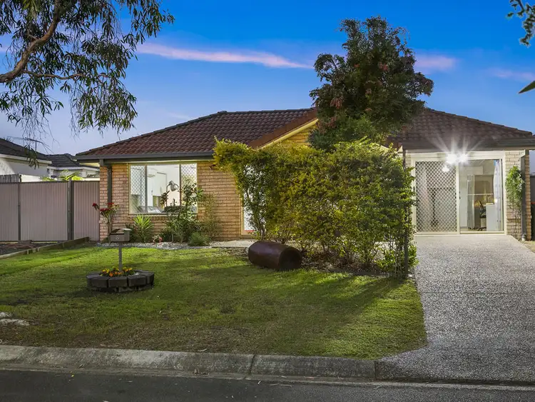 Fifth view of Homely house listing, 8 Jacqueline Place, Wynnum West QLD 4178