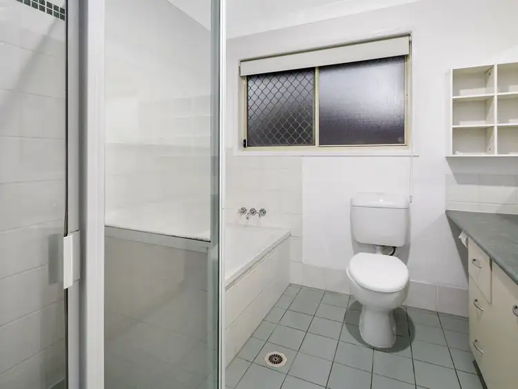 Seventh view of Homely house listing, 8 Jacqueline Place, Wynnum West QLD 4178