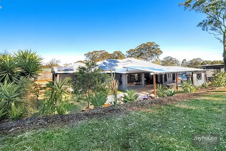 10 Debbie Court, Highfields QLD 4352